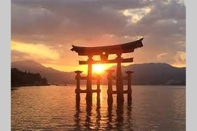 Full House Miyajima Hatsukaichi Exterior foto